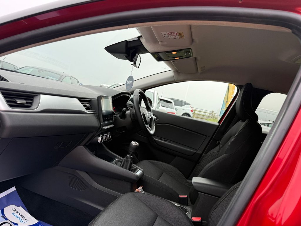 Used Renault Captur 2022 for sale - 77464121: Photo 4