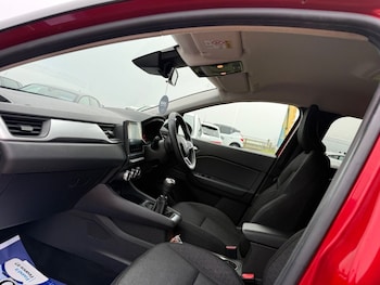 Used Renault Captur 2022 for sale - 77464121: Photo