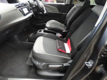 Used Citroen Grand C4 Picasso 2018 for sale - 78227996: Photo