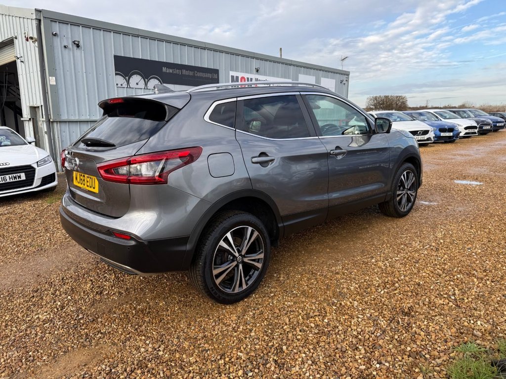 Used Nissan Qashqai 2018 for sale - 76536011: Photo 3