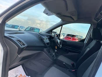 Used Ford Transit Connect 2018 for sale - 76451911: Photo