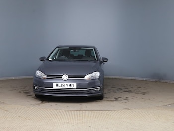 Used Volkswagen Golf 2019 for sale - 78474787: Photo