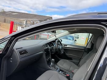 Used Volkswagen Golf 2020 for sale - 79812051: Photo