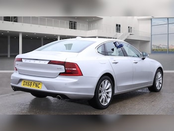 Used Volvo S90 2018 for sale - 76454441: Photo