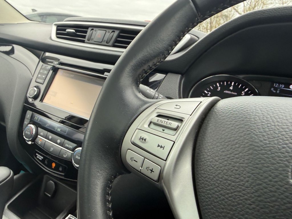 Used Nissan Qashqai 2017 for sale - 78029933: Photo 17