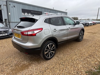 Used Nissan Qashqai 2017 for sale - 78029933: Photo