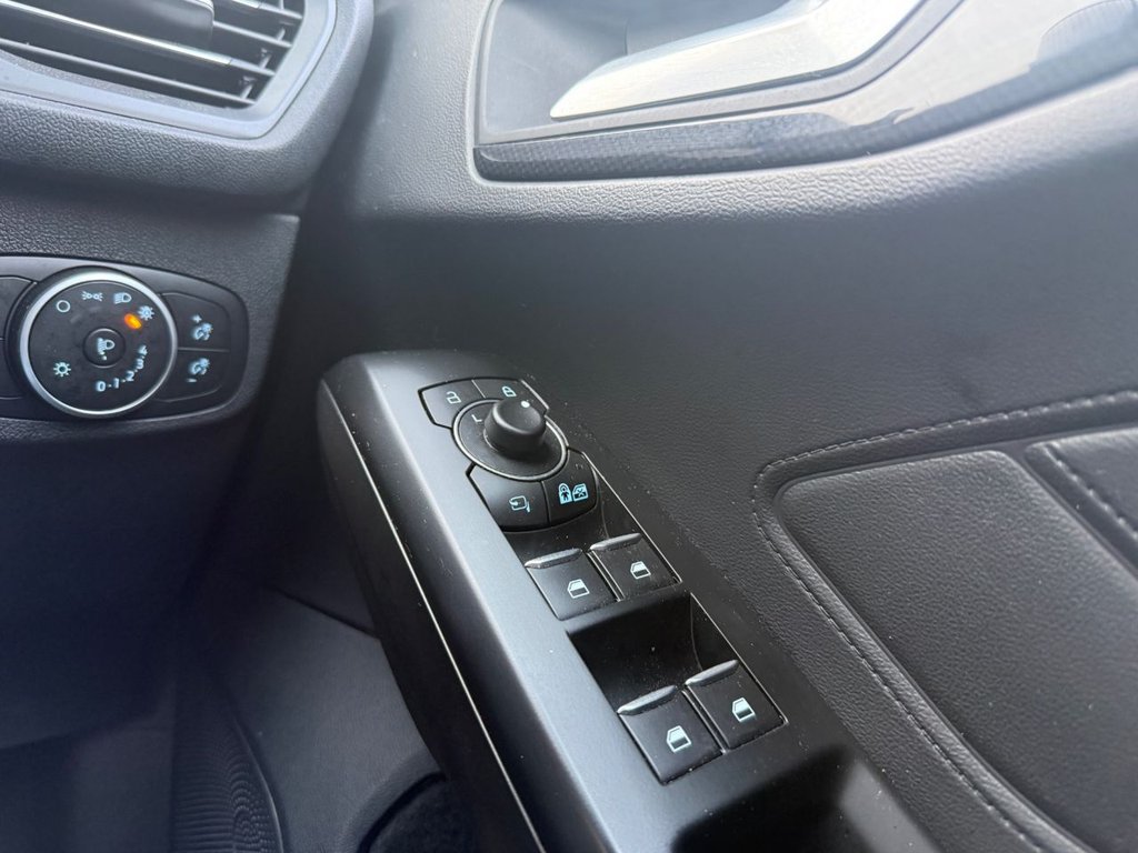 Used Ford Focus 2021 for sale - 77477300: Photo 18