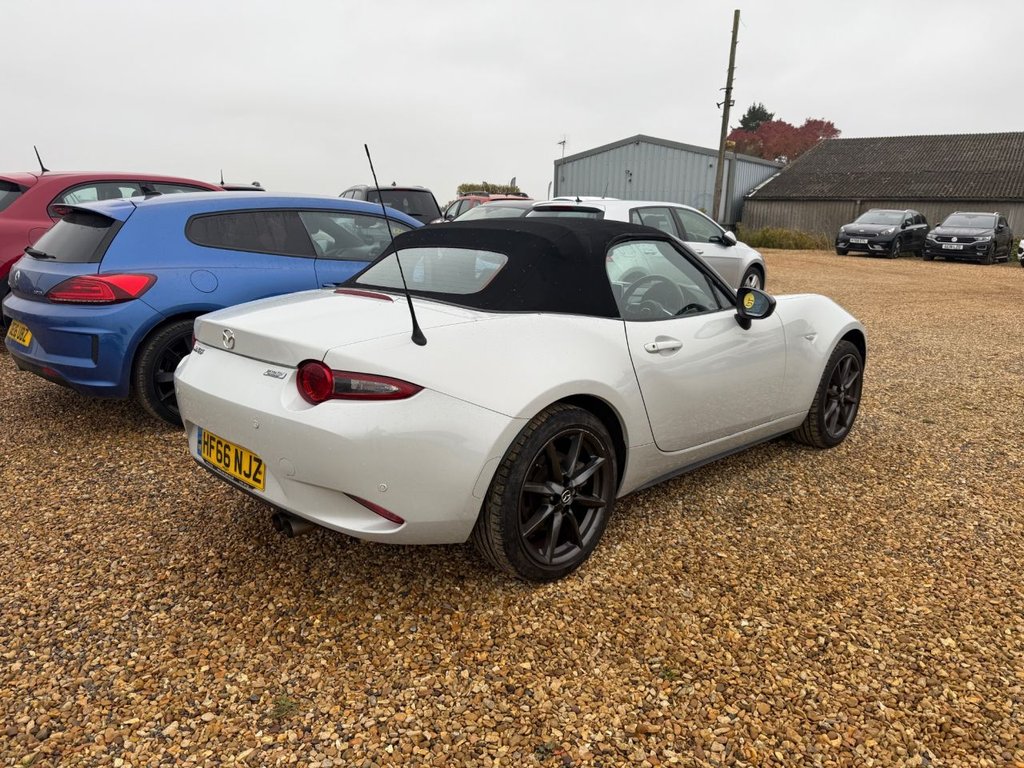 Used Mazda MX-5 2016 for sale - 77053615: Photo 3