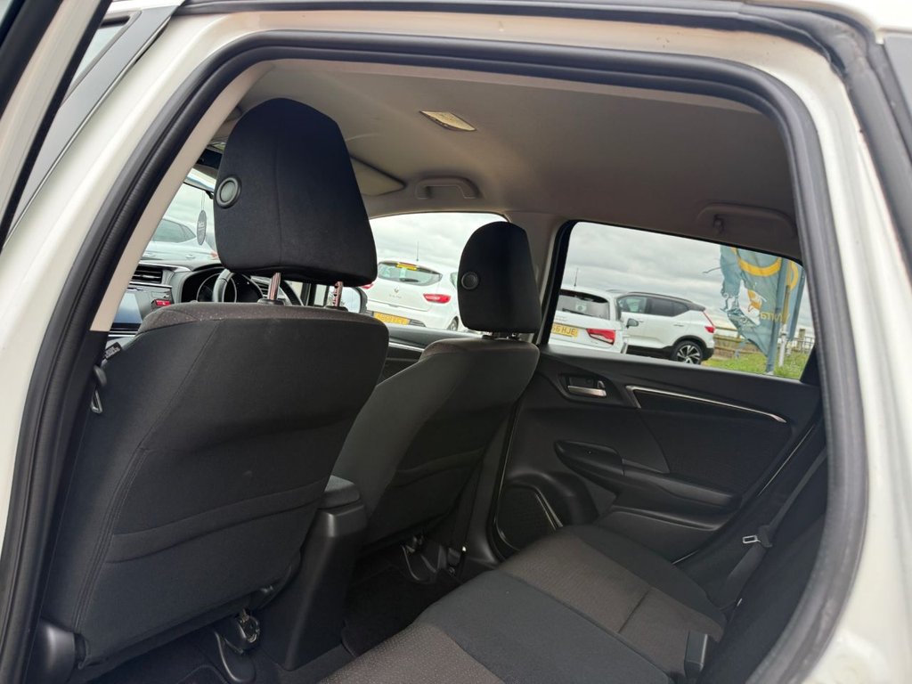 Used Honda Jazz 2016 for sale - 77408069: Photo 10