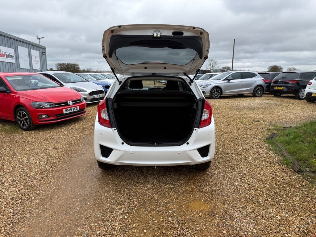 Used Honda Jazz 2016 for sale - 77408069: Photo 11