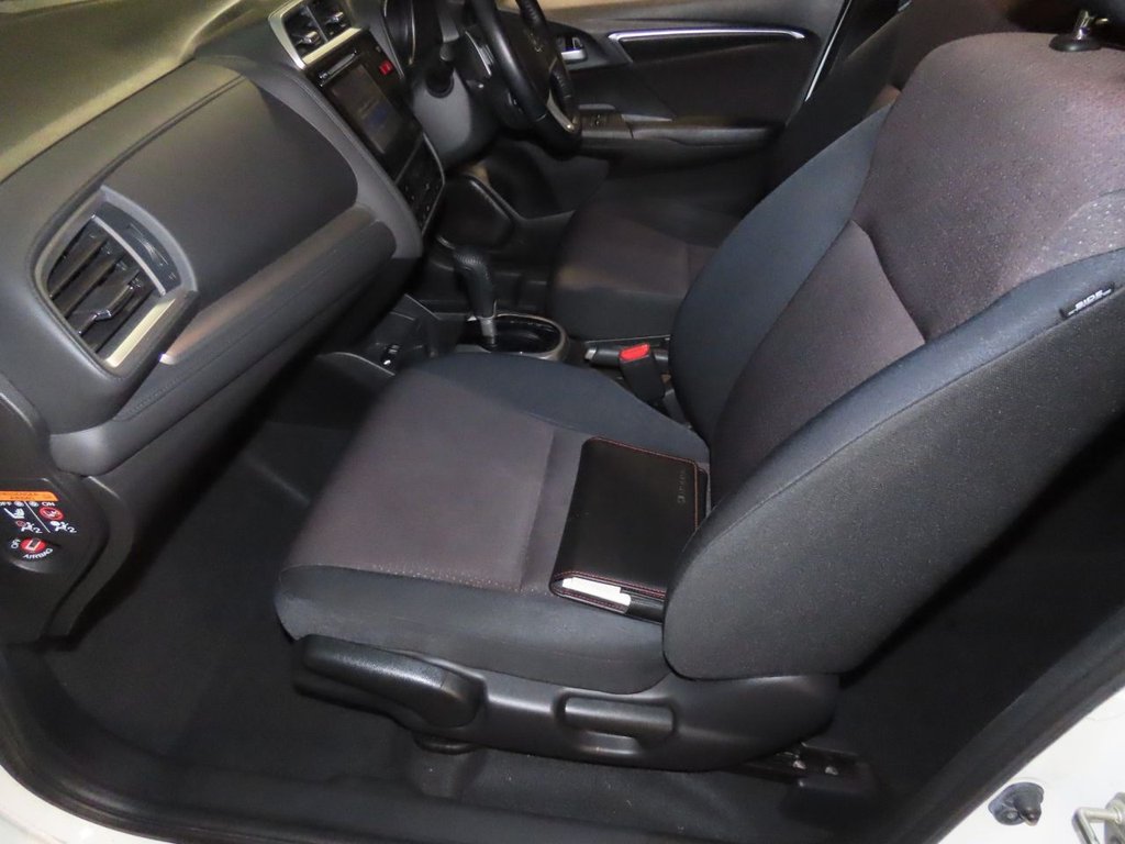 Used Honda Jazz 2016 for sale - 77408069: Photo 4