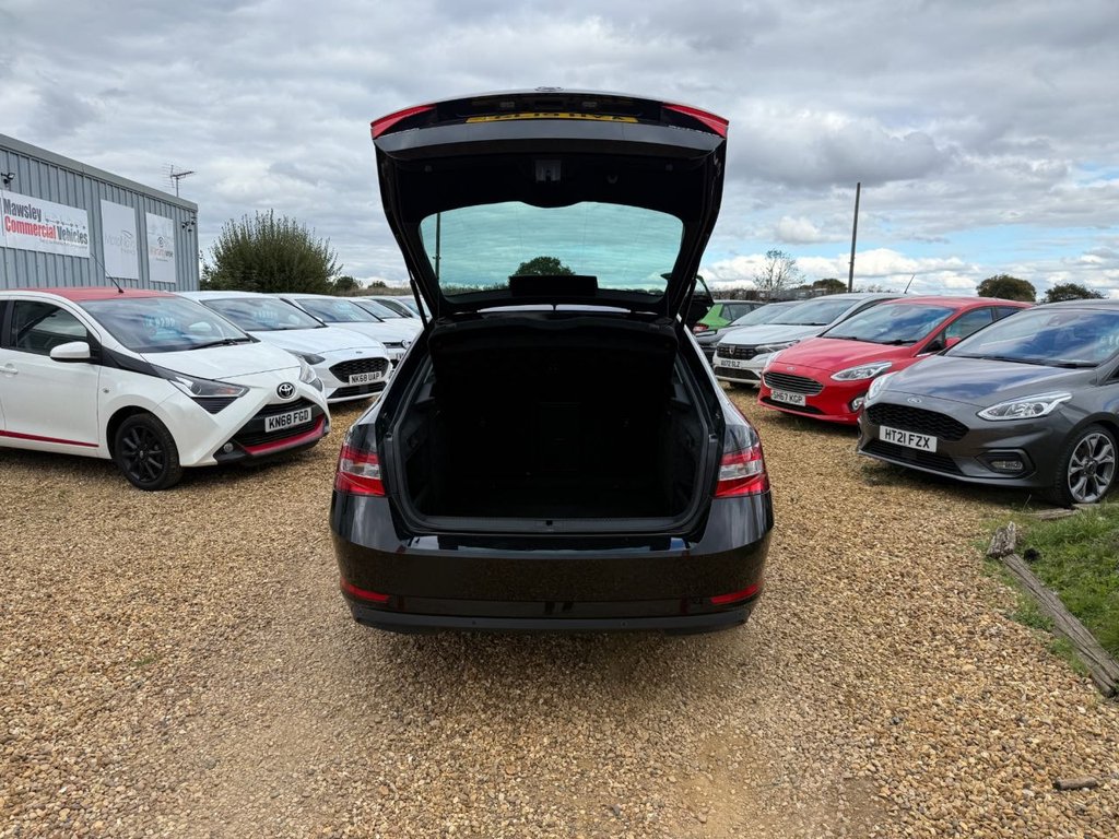 Used Skoda Superb 2019 for sale - 76451941: Photo 11