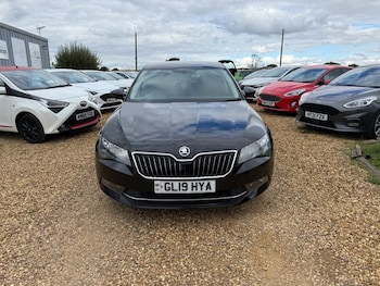 Used Skoda Superb 2019 for sale - 76451941: Photo