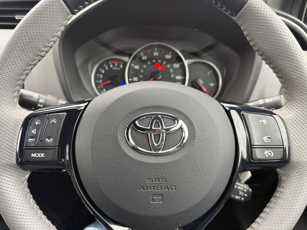 Used Toyota Yaris 2017 for sale - 76451965: Photo 13