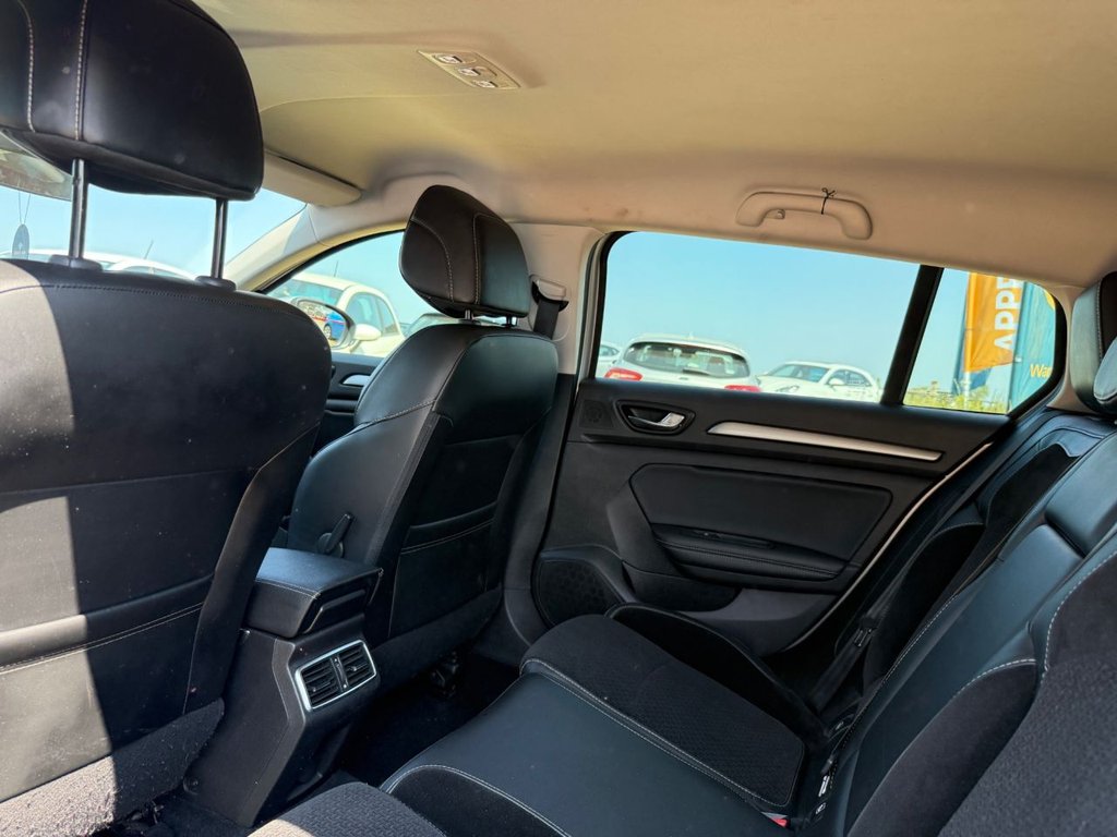 Used Renault Megane 2017 for sale - 77072554: Photo 10