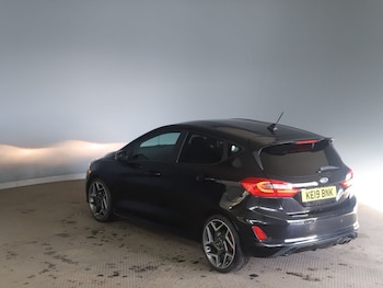 Used Ford Fiesta 2019 for sale - 77905379: Photo