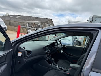 Used Hyundai IONIQ 2018 for sale - 78930749: Photo