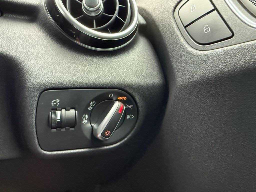 Used Audi A1 2016 for sale - 76451950: Photo 15