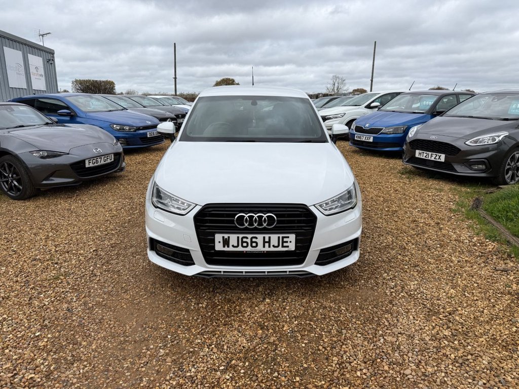Used Audi A1 2016 for sale - 76451950: Photo 2