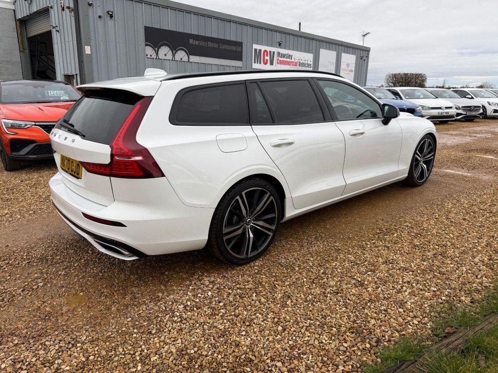 Used Volvo V60 2020 for sale - 77636804: Photo 3