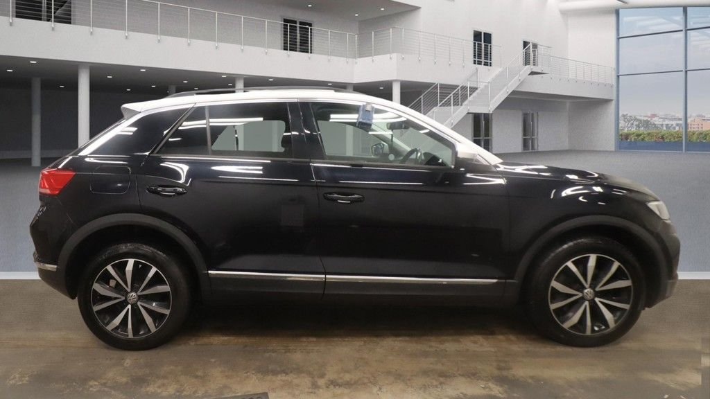 Used Volkswagen T-Roc 2018 for sale - 77806531: Photo 7