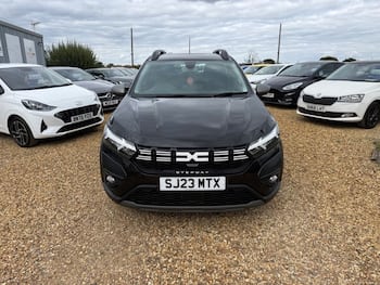 Used Dacia Sandero Stepway 2023 for sale - 79709175: Photo