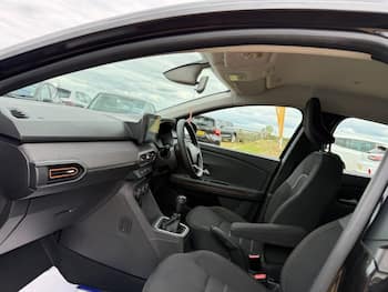 Used Dacia Sandero Stepway 2023 for sale - 79709175: Photo