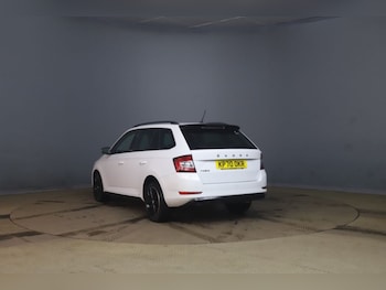 Used Skoda Fabia 2020 for sale - 77810082: Photo