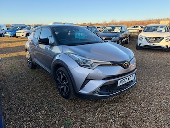 Used Toyota C-HR 2017 for sale - 76751360: Photo