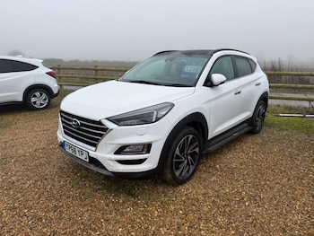 Hyundai TUCSON feature image