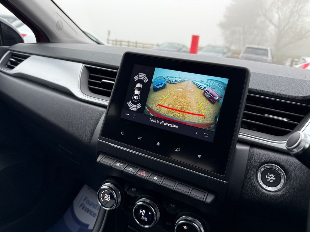 Used Renault Captur 2021 for sale - 76632347: Photo 15