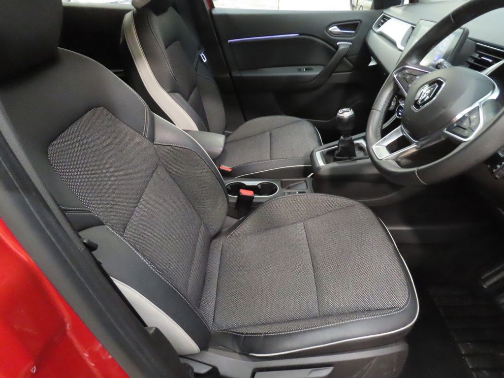 Used Renault Captur 2021 for sale - 76632347: Photo 4