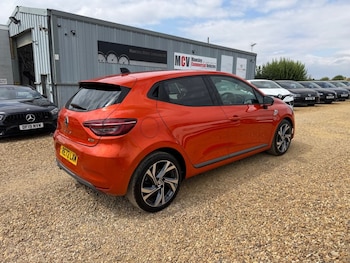 Used Renault Clio 2022 for sale - 79220942: Photo