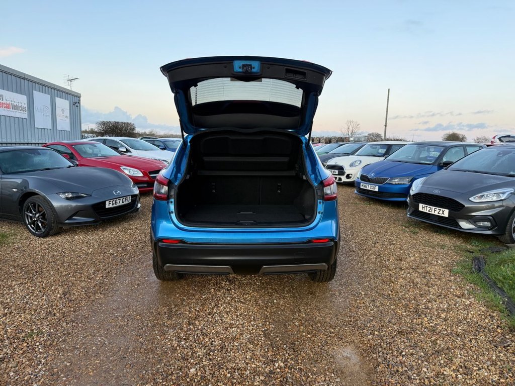 Used Nissan Qashqai 2018 for sale - 76536089: Photo 11