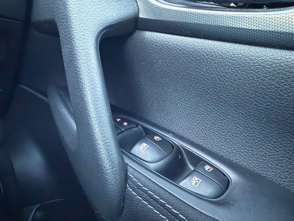 Used Nissan Qashqai 2018 for sale - 76536089: Photo 16