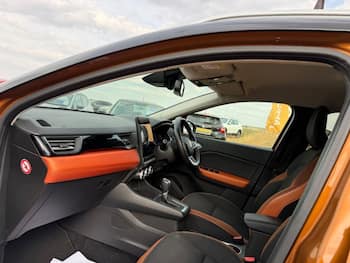 Used Renault Captur 2020 for sale - 79883604: Photo