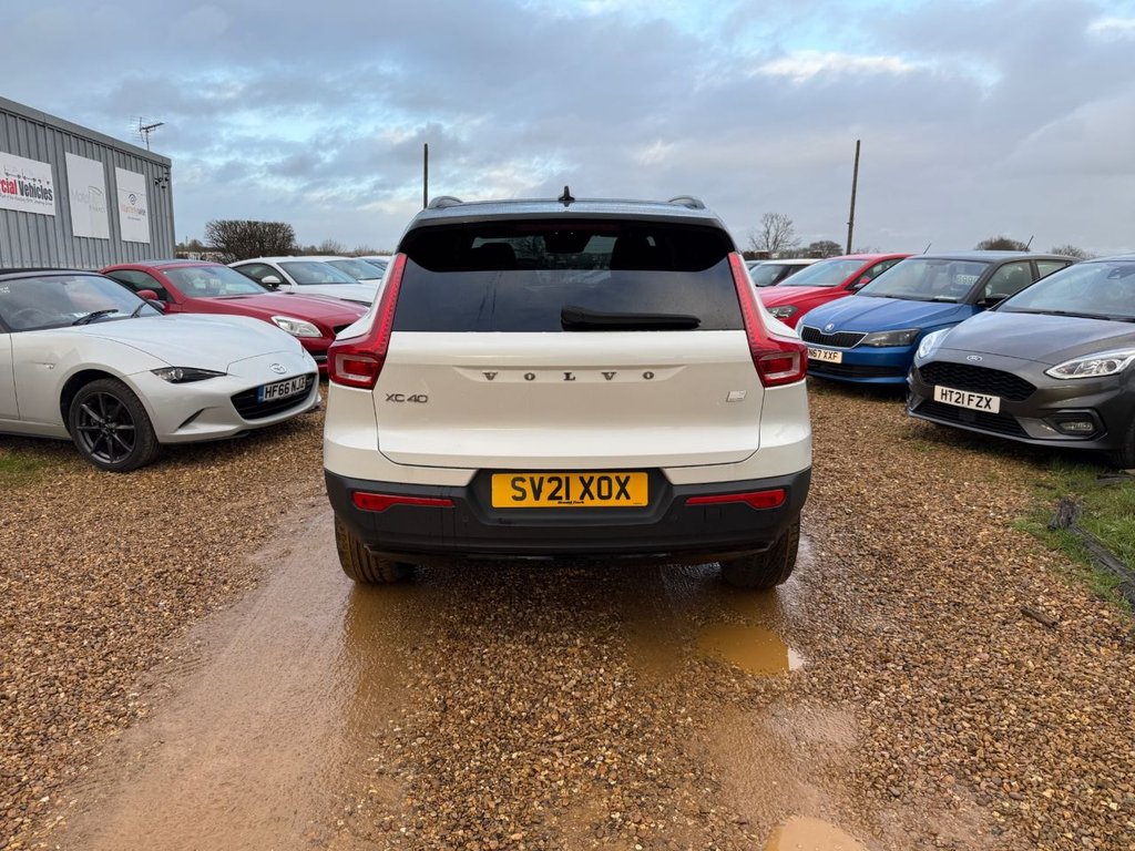 Used Volvo XC40 2021 for sale - 76962391: Photo 8