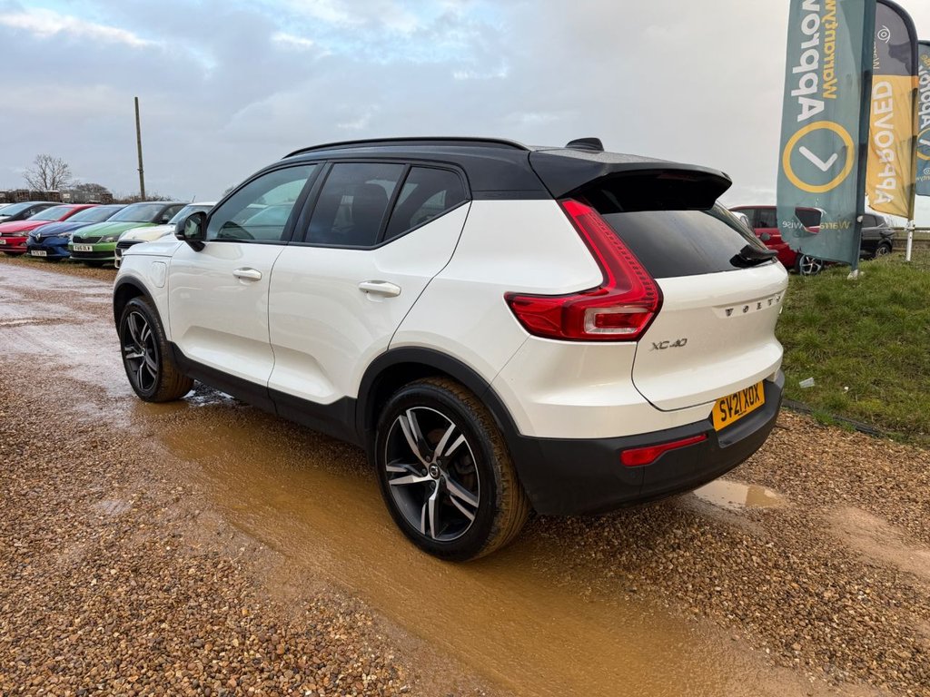Used Volvo XC40 2021 for sale - 76962391: Photo 9