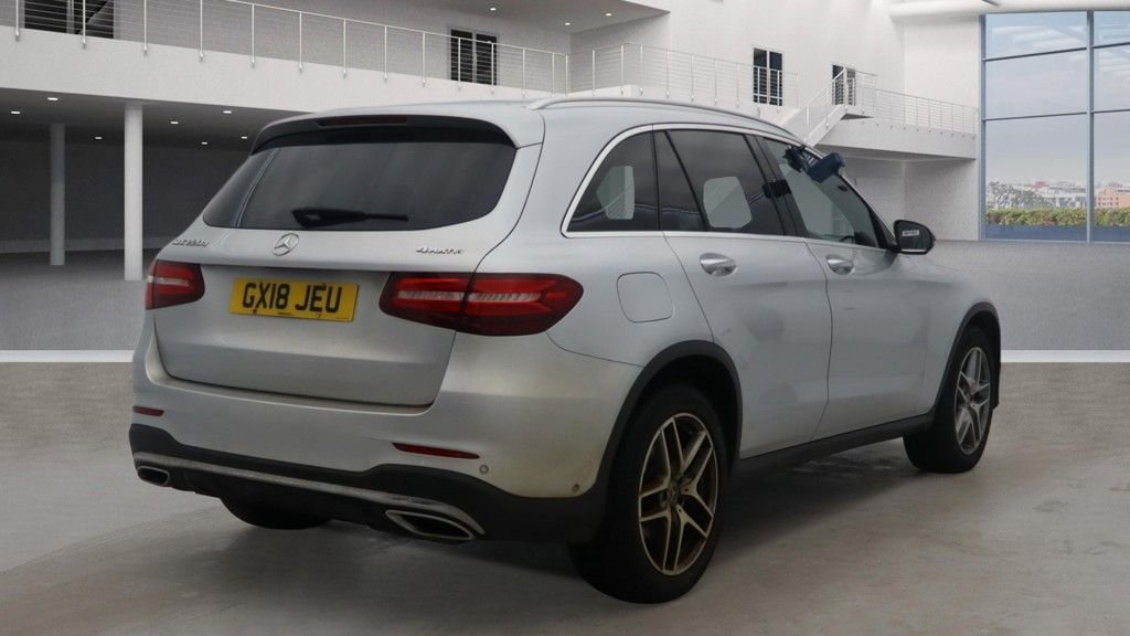 Used Mercedes-Benz GLC 2018 for sale - 77557556: Photo 3