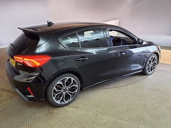 Used Ford Focus 2020 for sale - 78228017: Photo