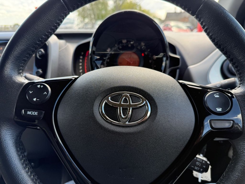 Used Toyota AYGO 2018 for sale - 76451915: Photo 13