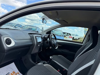 Used Toyota AYGO 2018 for sale - 76451915: Photo