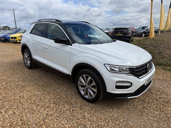 Used Volkswagen T-Roc 2018 for sale - 79738772: Photo