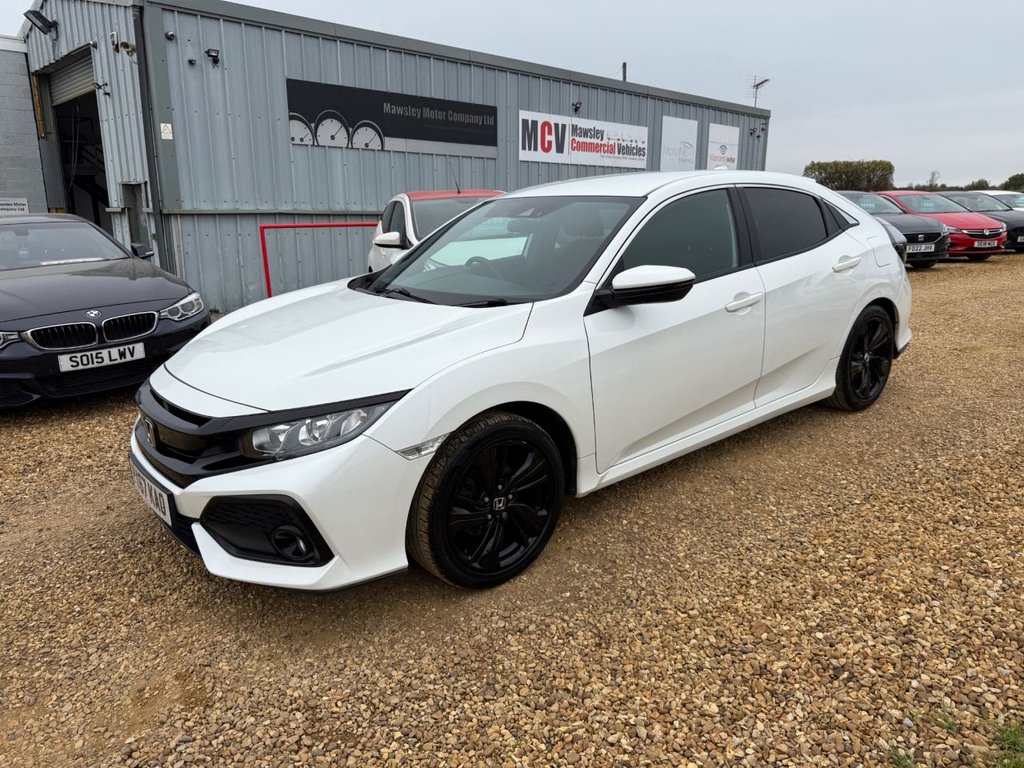 Used Honda Civic 2018 for sale - 76840828: Photo 1