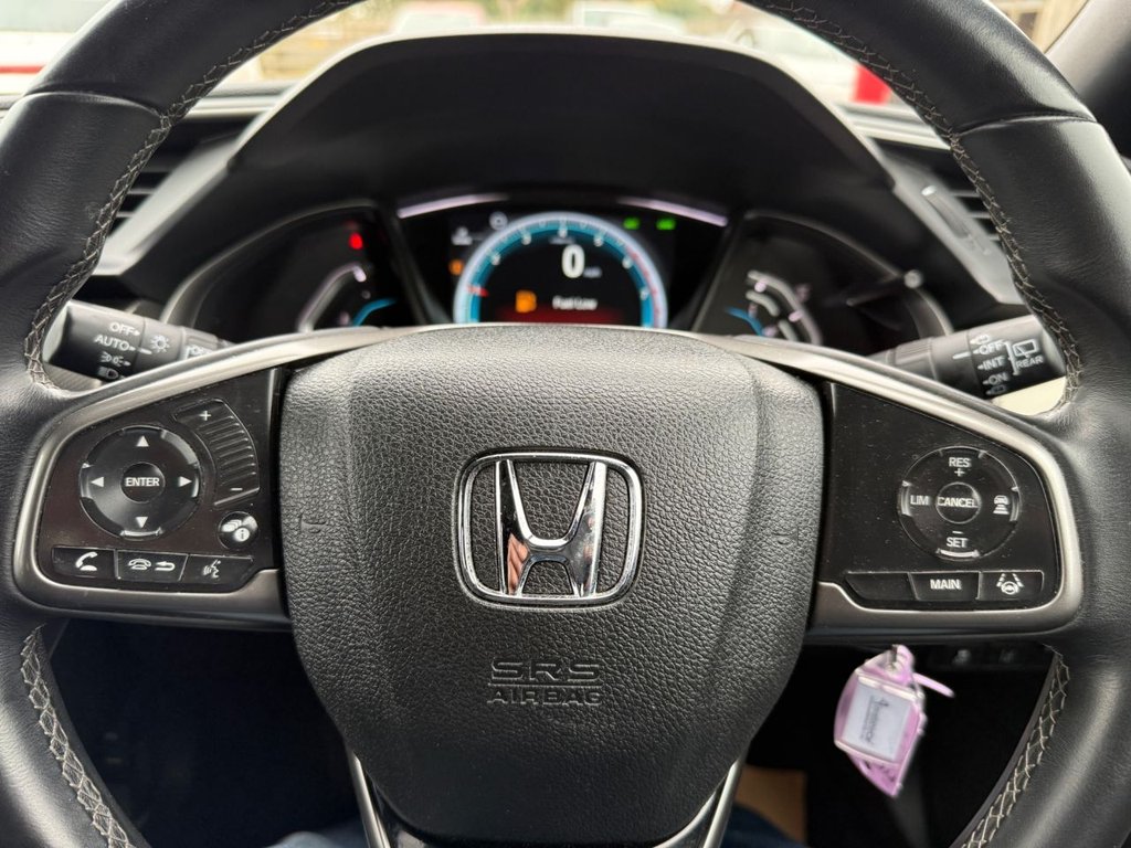 Used Honda Civic 2018 for sale - 76840828: Photo 13
