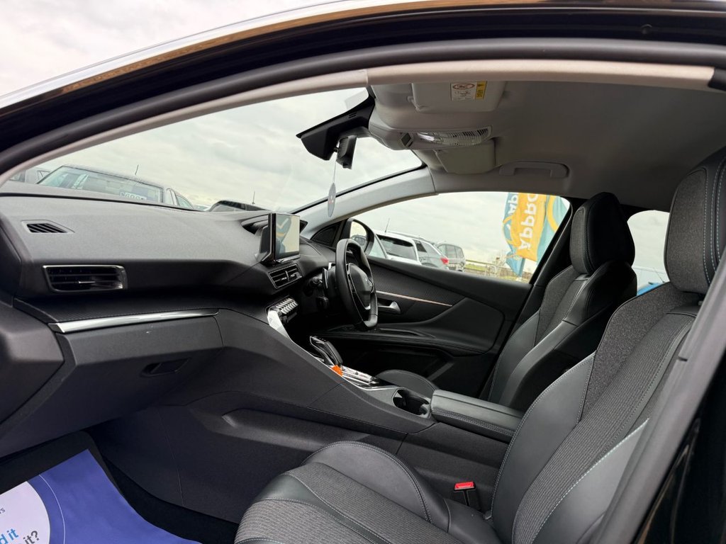 Used Peugeot 3008 2021 for sale - 76711521: Photo 4