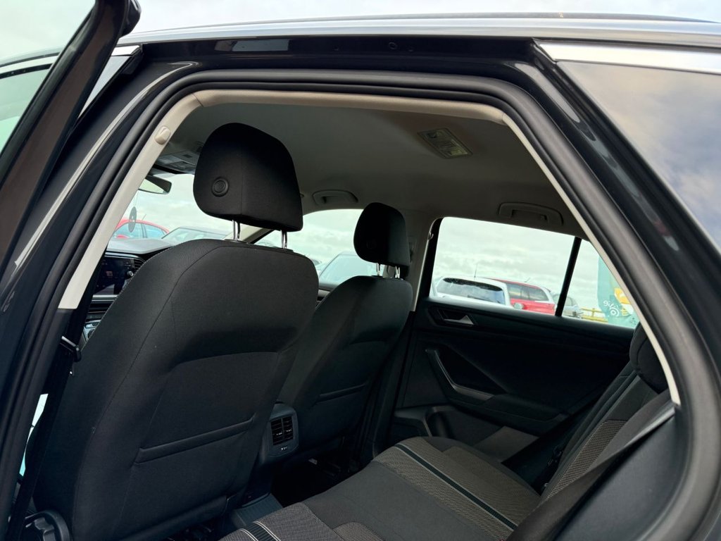 Used Volkswagen T-Roc 2019 for sale - 76901136: Photo 10