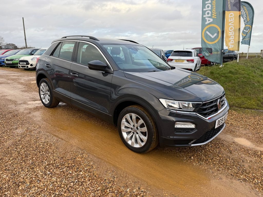 Used Volkswagen T-Roc 2019 for sale - 76901136: Photo 6