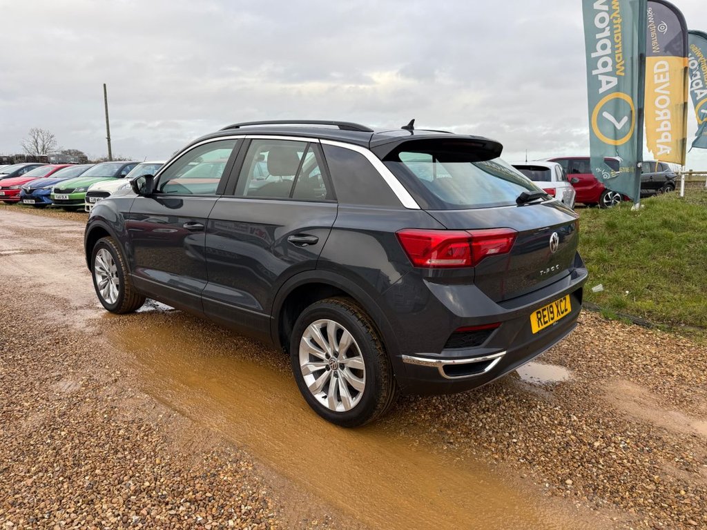 Used Volkswagen T-Roc 2019 for sale - 76901136: Photo 9