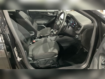 Used Ford Focus 2023 for sale - 76665437: Photo